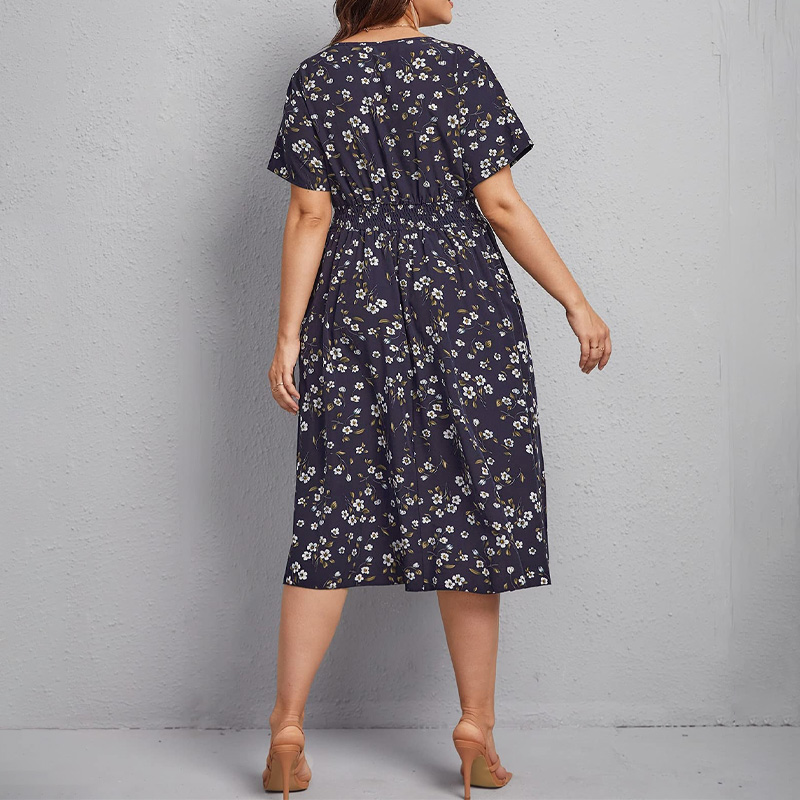 プラスサイズのレディースドレス、フラワープリントウエストAラ - Romper Floral Print のレビューと価格