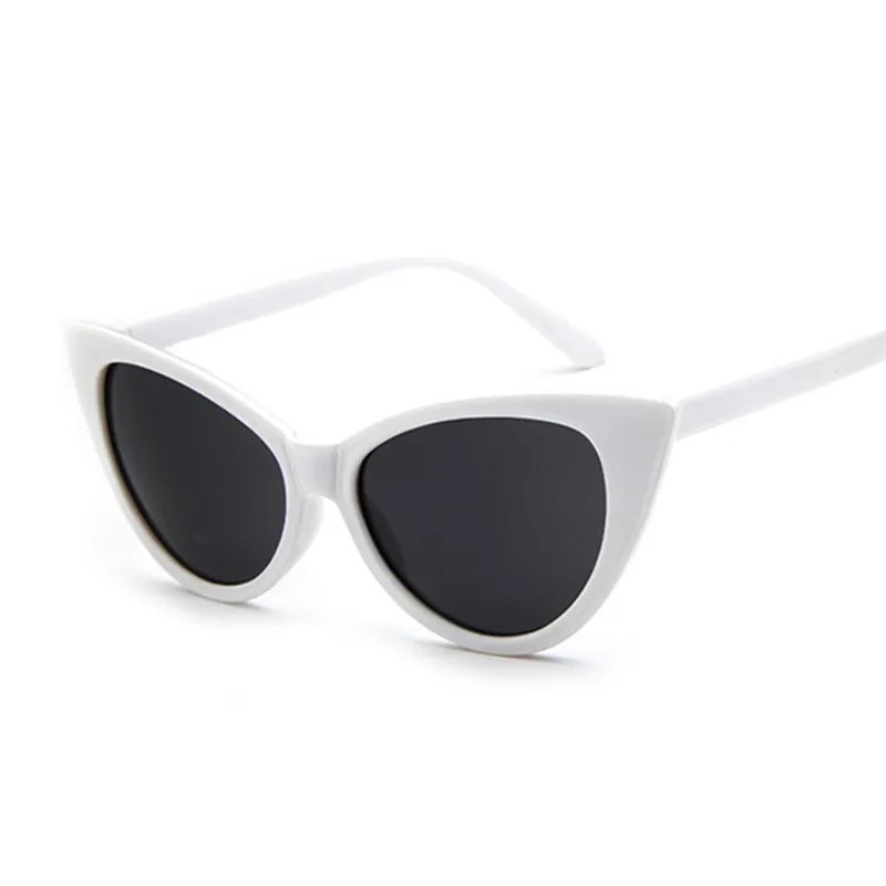 レトロセクシーキャットアイスタイルサングラス 女性用 クラシ - Sunglasses Cat Eye のレビューと価格