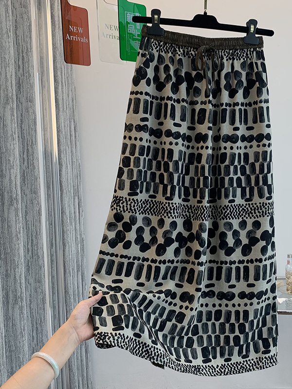 レトロ花柄プリントゆったり軽量サマーミディスカート レディー - Midi Skirt Floral のレビューと価格